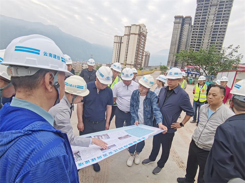 永善縣縣委書(shū)記吳君堯到(dào)永善棚改項目調研