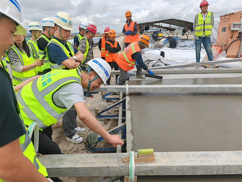 公司召開(kāi)2024年(nián)第三次重點監管項目實施交流會(huì)暨重點工(gōng)程5-6月(yuè)勞動競賽考核會(huì)議(yì)