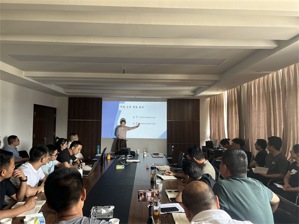 直管八部開(kāi)展施工(gōng)圖預算(suàn)編制(zhì)培訓