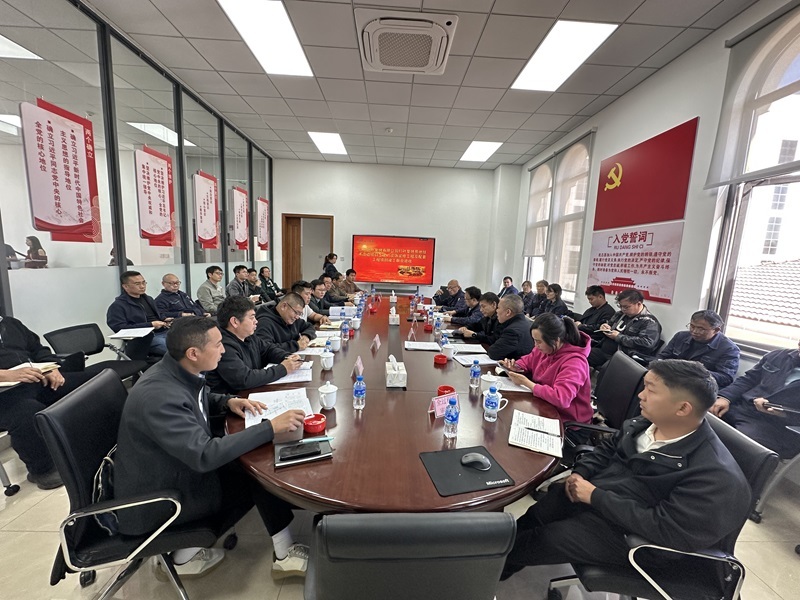 紅(hóng)河(hé)煙(yān)葉複烤有(yǒu)限公司打葉複烤易地(dì)技(jì)術(shù)改造項目通(tōng)過竣工(gōng)驗收