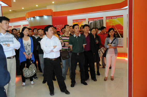 雲南中遠建築工程有限公司