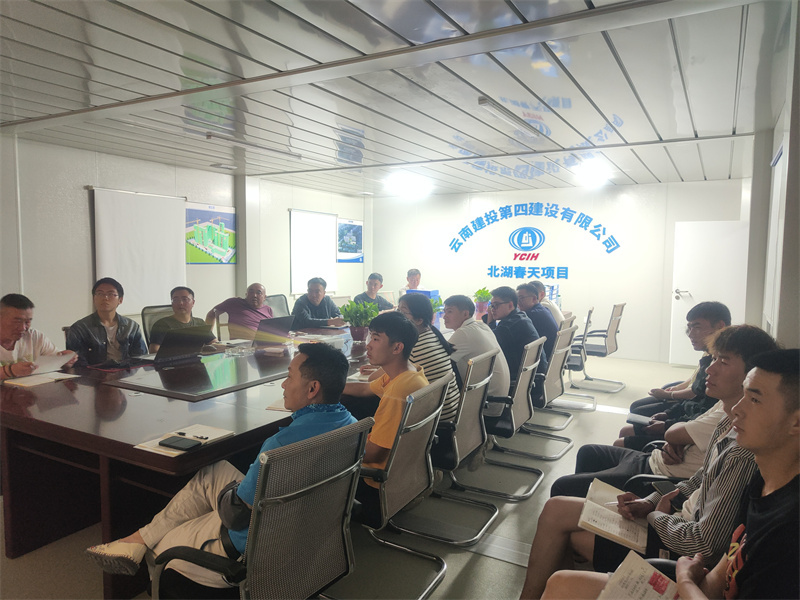 公司總工(gōng)程師(shī)李啓懷調研山(shān)東(dōng)省臨清市(shì)北(běi)湖(hú)春天項目